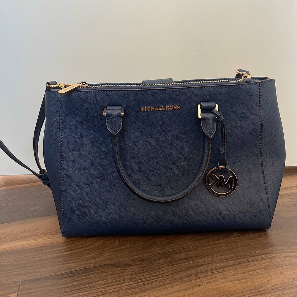 NWT Michael Kors Kellen Bag